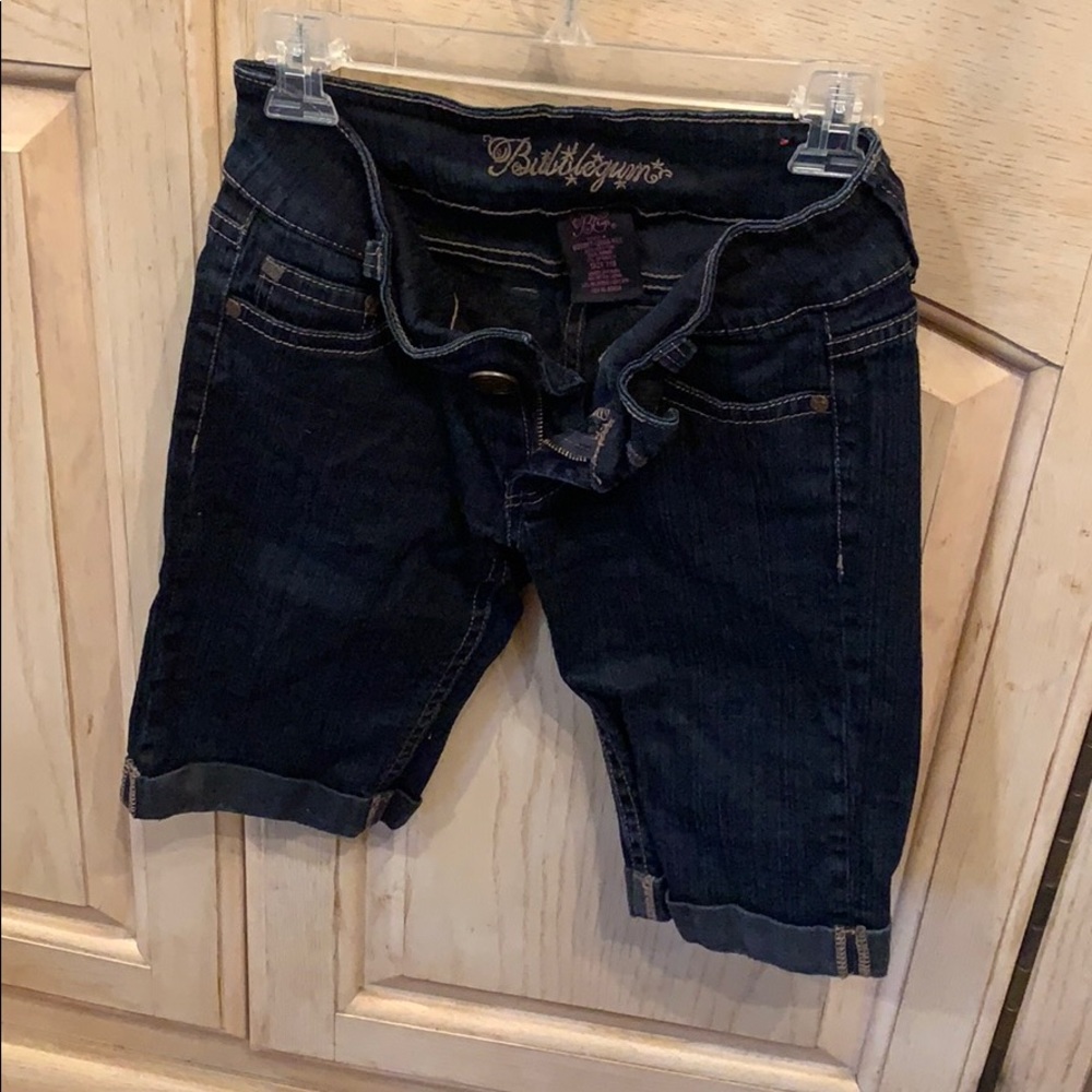 Shorts - Picture 1 of 3